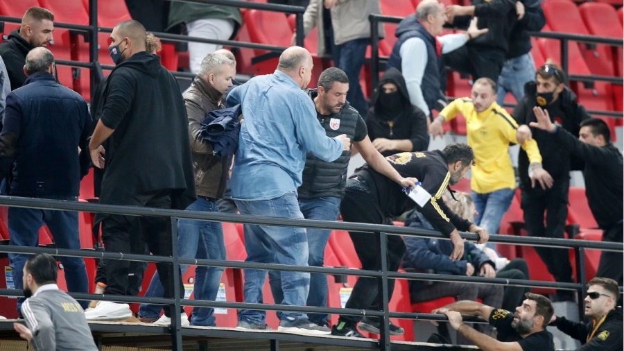 Βόλος – Άρης: Της... ανακοίνωσης έγινε στο Βόλο! Διακόπηκε το ματς στο 12' και μετά άρχισε το πάρτι!