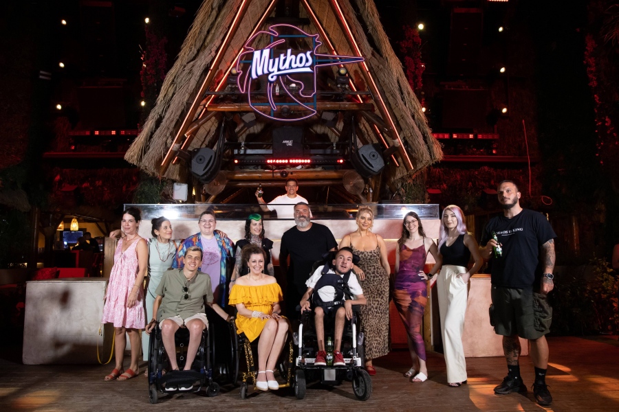 Mythos: «Παντού υπάρχει ένα 