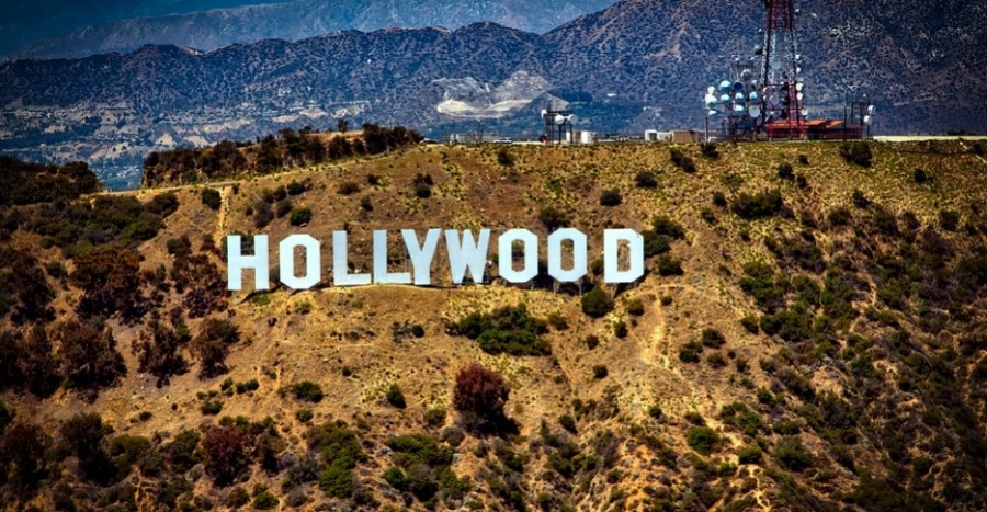 Bloomberg: Φώτα, Κάμερα, Σουβλάκι!... Το Χόλυγουντ εγκαθίσταται στην Ελλάδα