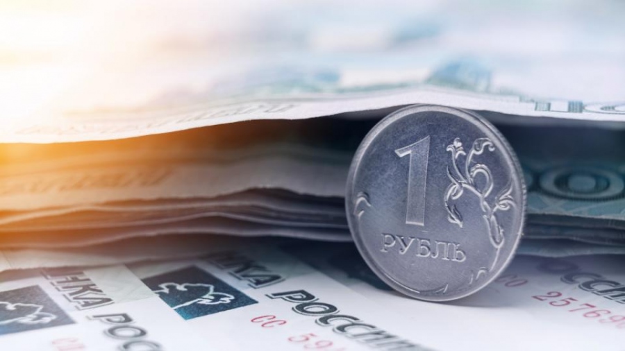 Χαστούκι στις δυτικές προβλέψεις: Αντέχει το ρούβλι, η Ρωσία γεμίζει τα ταμεία με πετροδολάρια... τέλος τα σενάρια κατάρρευσης