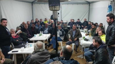 Κλιμακώνουν οι αγρότες του Αλμυρού - Αποφασίζουν για κάθοδο στην Αθήνα