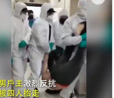 Δεν είναι λίγοι οι Κινέζοι που αντιστάθηκαν στην υποχρεωτική καραντίνα...