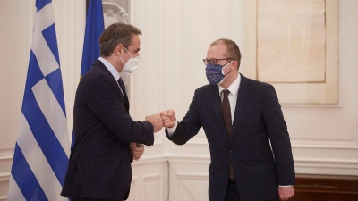 Μητσοτάκης σε Kluge (ΠΟΥ): Χρειαζόμαστε ενίσχυση των εμβολιασμών πριν τα Χριστούγεννα