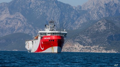 Bloomberg: Η Τουρκία στέλνει ερευνητικό σκάφος προκαλώντας ένταση με την Ελλάδα