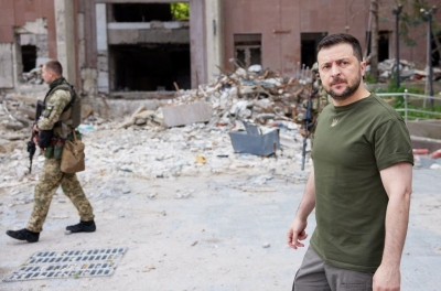 Ουκρανία: Ο Zelensky μετέβη στη νότια πόλη Mykolaiv όπου οι μάχες συνεχίζονται