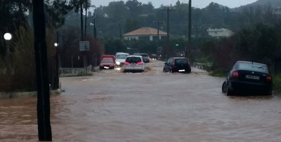 Ο «Ιανός» χτυπά και την πολύπαθη Εύβοια - Πλημμύρες στην Ερέτρια