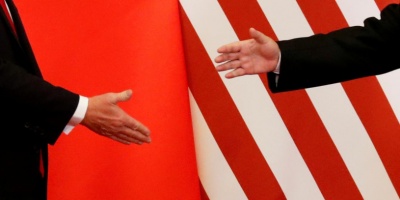 Θετικό κλείσιμο της χρονιάς αναμένουν οι επενδυτές, μετά την εμπορική εκεχειρία ΗΠΑ – Κίνας