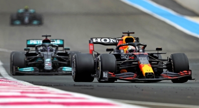GP Γαλλίας: Εύκολη νίκη για τον Verstappen – Στο βάθρο οι Mercedes!