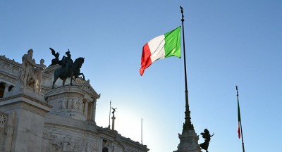 Ιταλία: Ύφεση 9,5% «βλέπει» η κεντρική τράπεζα το 2020 – Ανάπτυξη 4,8% το 2021 και 2,4% το 2022