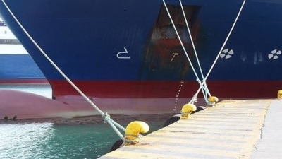 Αίγινα: Πρόσκρουση πλοίου με 591 επιβάτες στο λιμάνι - Αποβιβάστηκαν όλοι με ασφάλεια