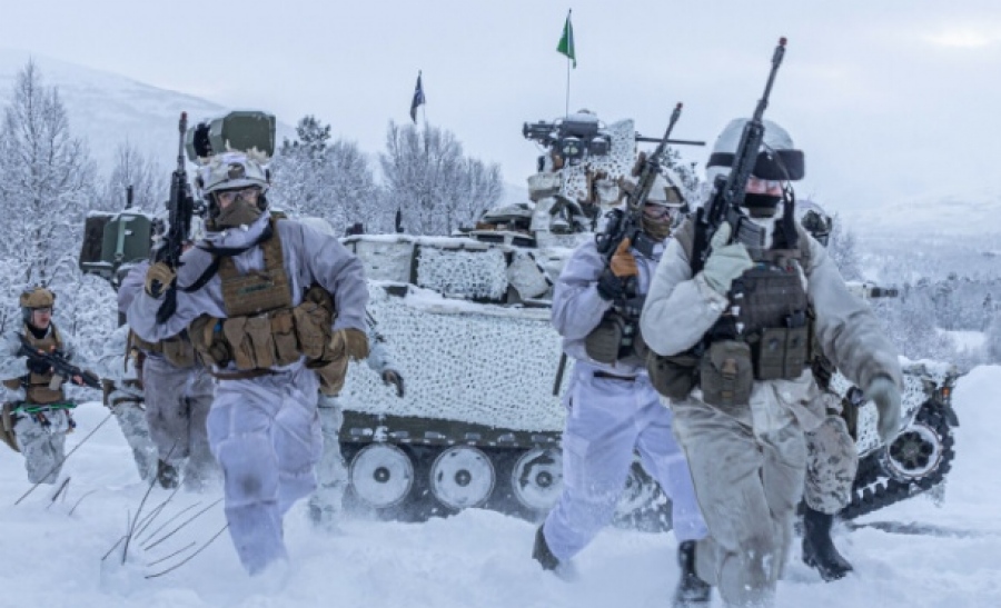 Η Γερμανία προτείνει αποστολή του ΝΑΤΟ στην Αρκτική με το βλέμμα στραμμένο στην Γροιλανδία