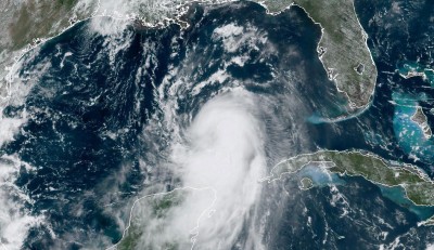 O κυκλώνας Laura πλησιάζει τις ΗΠΑ, εκκενώνονται περιοχές