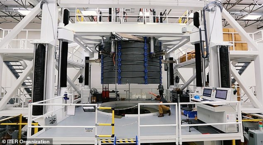 O μεγαλύτερος και ισχυρότερος ηλεκτρομαγνήτης του κόσμου μεταφέρεται στον «Ήλιο επί της Γης»