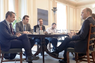 Επενδύσεις 500 εκατ. προγραμματίζει η Vodafone εντός τετραετίας - Συνάντηση Μητσοτάκη με τον CEO του Ομίλου