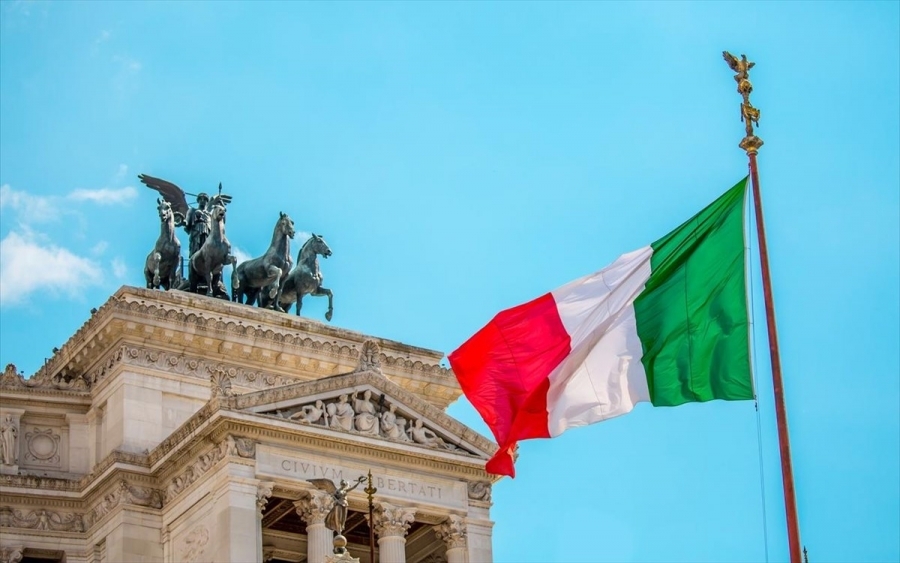 Ιταλία: Ανάκαμψη του οικονομικού κλίματος, επιδείνωση στη μεταποίηση