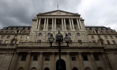 Σοκάρει η Bank of England: «Τα συνταξιοδοτικά ταμεία απείχαν ώρες από την καταστροφή»