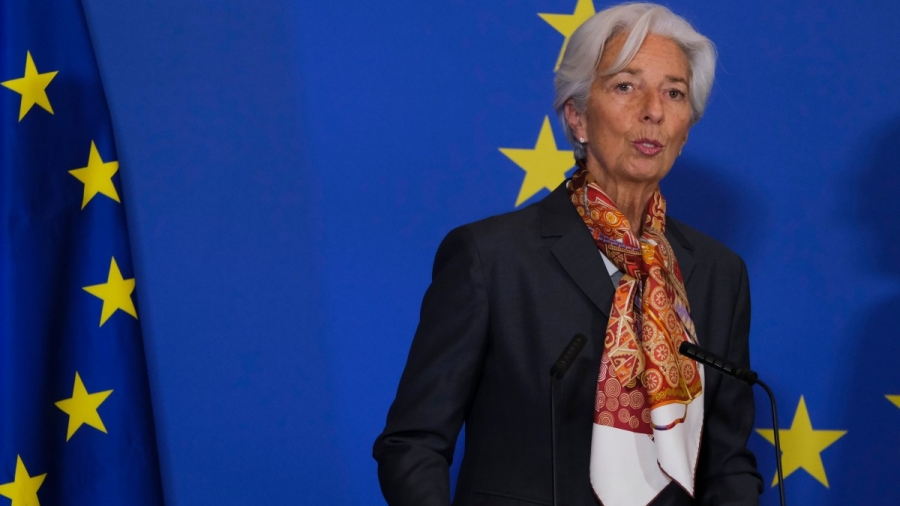 Lagarde (ΕΚΤ): Δεν υπάρχει λόγος να ακολουθήσουμε τον δρόμο της Fed - Στο 3,2% ο πληθωρισμός το 2022