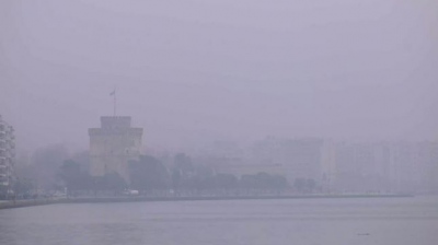 Θεσσαλονίκη: Ομίχλη κάλυψε την πόλη - Μικροκαθυστερήσεις στις πτήσεις στο αεροδρόμιο «Μακεδονία»