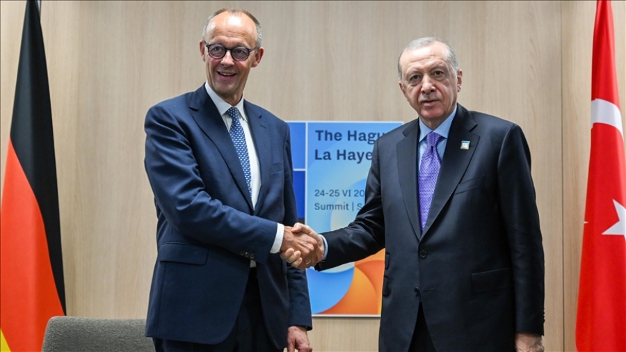 O Τούρκος πιέζει τον Γερμανό Καγκελάριο για τα Eurofighter – Erdogan σε Merz: Δεν πρέπει να υπάρχουν εμπόδια στο εμπόριο μεταξύ… συμμάχων