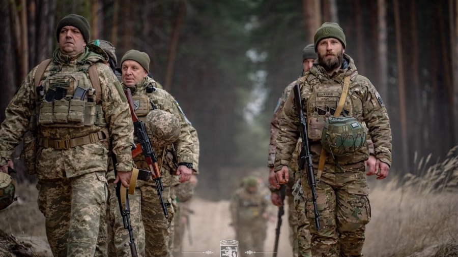 «Ταΐζουν με φρέσκο κρέας το σφαγείο» - Ο Zelensky υπέγραψε νόμο για αύξηση του ορίου ηλικίας στρατιωτικής υπηρεσίας