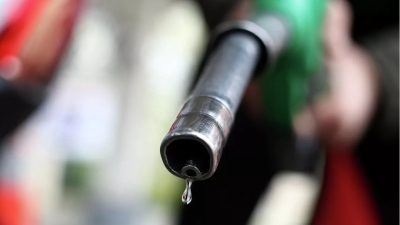 Χάος στα σύνορα - Οι Γερμανοί «εισβάλλουν» μαζικά στην Πολωνία για φθηνά καύσιμα