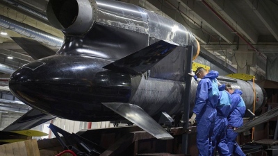 Σάλος με βόμβα διαφθοράς και εμπλοκή Zelensky στην Ουκρανία - Πάρτι εκατ. δολ. με τον πύραυλο Flamingo που... δεν θα εκτοξευθεί