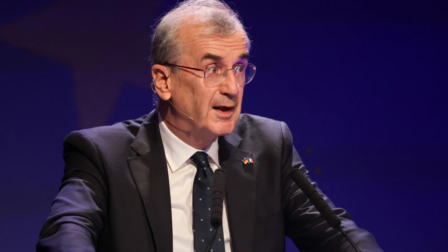 Αιφνιδιαστική παραίτηση στη Γαλλία - Αποχωρεί ο κεντρικός τραπεζίτης ενόψει μιας πατριωτικής κυβέρνησης