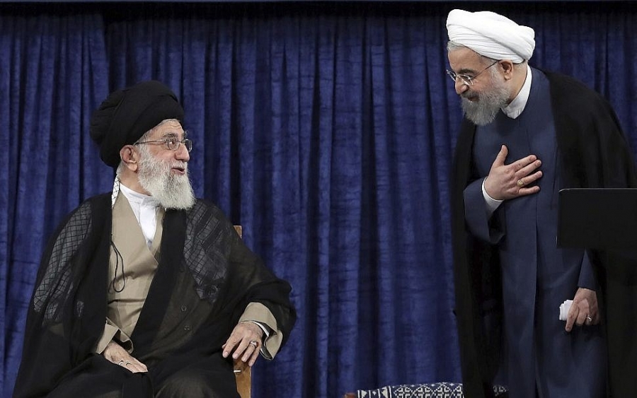 Ιράν: Ο πρόεδρος Rouhani ζήτησε από τον Ali Khamenei περισσότερο ανταγωνισμό στις προεδρικές εκλογές