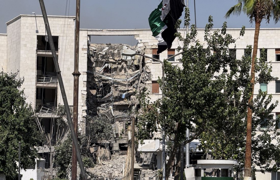 Ένας νεκρός και 28 τραυματίες από τα ισραηλινά χτυπήματα στη Δαμασκό