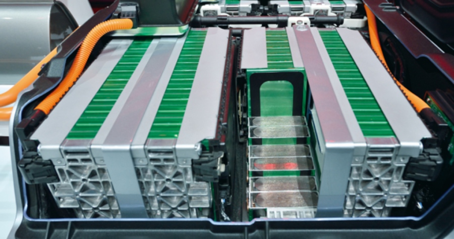 Γερμανική πατέντα, δίνει δεύτερη ευκαιρία στις μπαταρίες ηλεκτρικών αυτοκινήτων που είναι για... πέταμα