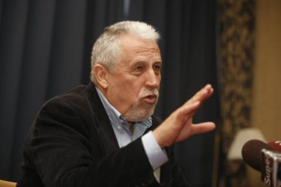 Πέθανε σε ηλικία 69 ετών ο Γιάννης Μανώλης – Βουλευτής της ΝΔ και στέλεχος της ΓΣΕΕ