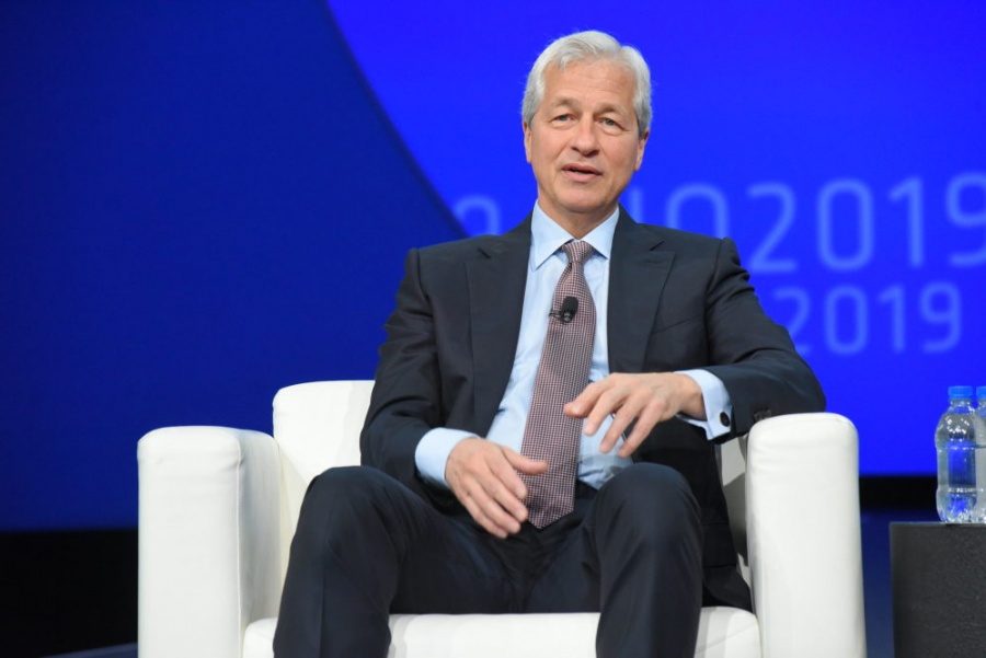 Dimon (JP Morgan): Πολύ πιθανή μια ραγδαία ανάκαμψη της οικονομίας στις ΗΠΑ