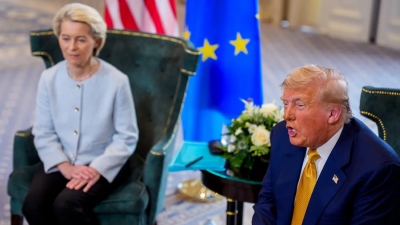 Η Ursula μπήκε στην «κλίκα» του Trump… αλλά όχι δωρεάν - Πως έγινε η συνθηκολόγηση για το εμπόριο - Όλες οι συνομιλίες