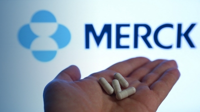Καλπάζουν οι πωλήσεις της Merck από τη διάθεση του χαπιού molnupiravir κατά της covid 19