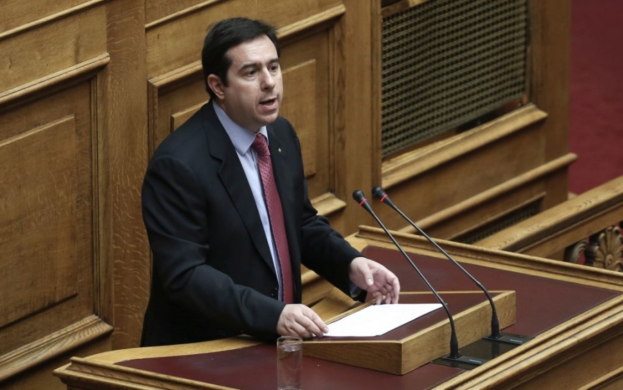 Μηταράκης: Με τα μέτρα ελαφρύνσεων ο Τσίπρας προσπαθεί να αλλάξει την ατζέντα