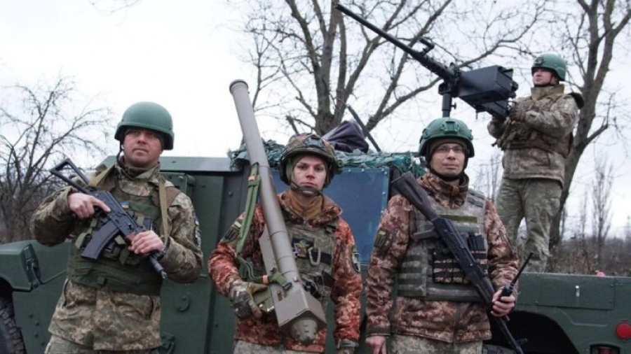 Αδιανόητο - Πώς οι Ουκρανοί απέκτησαν κινεζικά υπερσύγχρονα αντιαεροπορικά συστήματα FN - 6