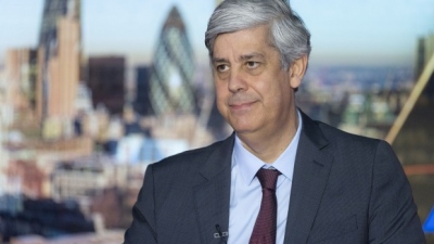 Σήμα για «παύση» από Centeno (ΕΚΤ): Ο κύκλος των επιτοκίων πιθανότατα ολοκληρώθηκε - Ο πληθωρισμός υποχωρεί