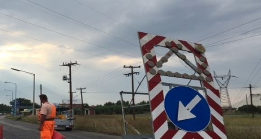 Λαμία: Δόθηκε στην κυκλοφορία μία λωρίδα στο ρεύμα προς Αθήνα – Χάος στην εθνική οδό