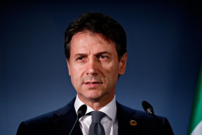 Conte: Η ΕΕ δεν πρέπει να κάνει ό,τι έκανε με την Ελλάδα – Επιφυλάξεις για χρήση του ESM