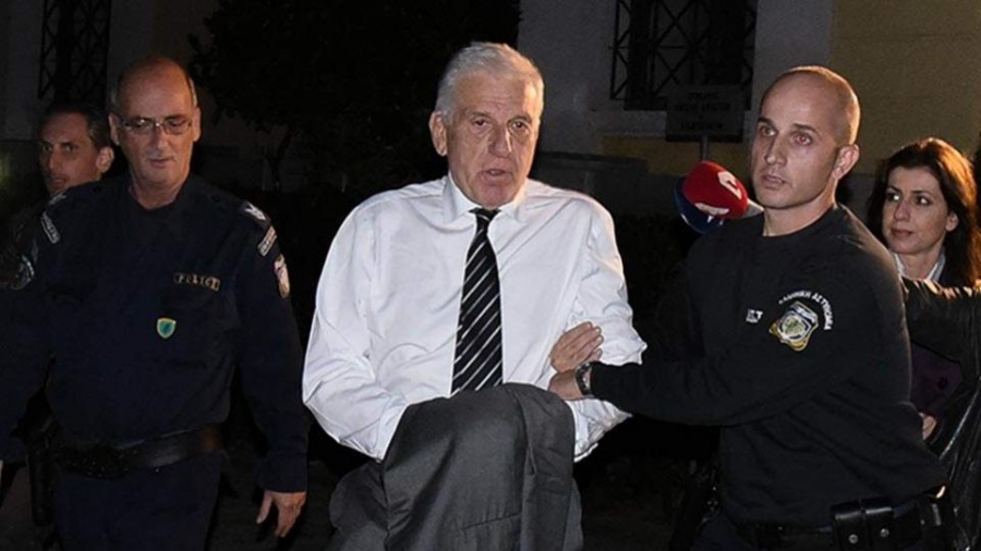 Την αποφυλάκιση Παπαντωνίου ζητούν 61 προσωπικότητες: Είναι πολιτικός κρατούμενος