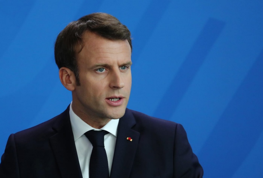 Επανεξέταση της σχέσης μεταξύ Ευρώπης και Ρωσίας ζητά ο Macron