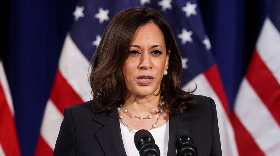 Kamala Harris (Δημοκρατικοί): Αναξιόπιστος ο Trump για το πιθανό εμβόλιο κατά του Covid -19