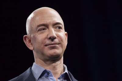 Πλουσιότερος κατά 1,3 δισεκ. δολάρια έγινε ο Jeff Bezos, μέσα σε 2 ημέρες