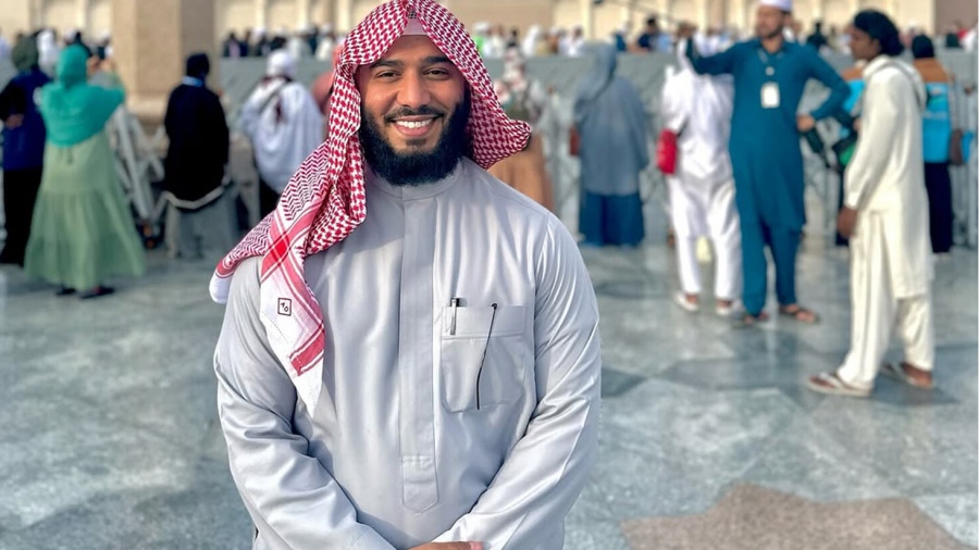 Μπλόγκερ-απατεώνας οργάνωνε καμπάνιες για την υποστήριξη των Παλαιστίνιων και έκανε πολυτελή ζωή με τα λεφτά που συγκέντρωνε