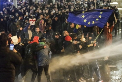Χάος στη Γεωργία, στήνουν νέα Ουκρανία; - Διαδηλώσεις και συγκρούσεις για τους … ξένους πράκτορες