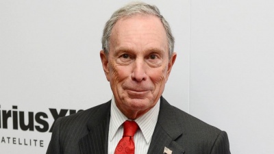 O Michael Bloomberg προσφέρει 4,5 εκατ. δολάρια για τη Συμφωνία του Παρισιού για το Κλίμα