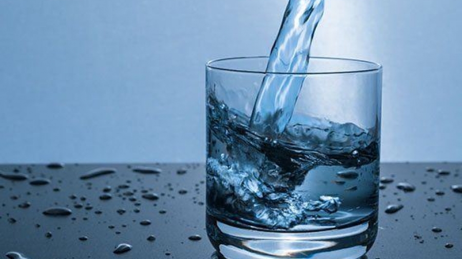 ΥΠΕΝ για νερό: Δεν υπάρχει καμία ιδιωτικοποίηση - Η αλήθεια μέσα από 10 ερωταπαντήσεις