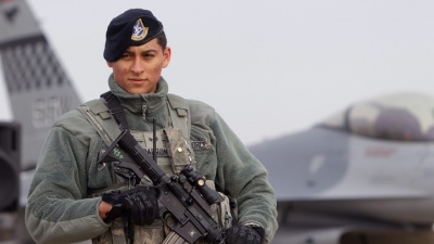 Οι ΗΠΑ διαθέτουν πάνω από το ένα τρίτο των εξοπλισμών που εξάγονται παγκοσμίως