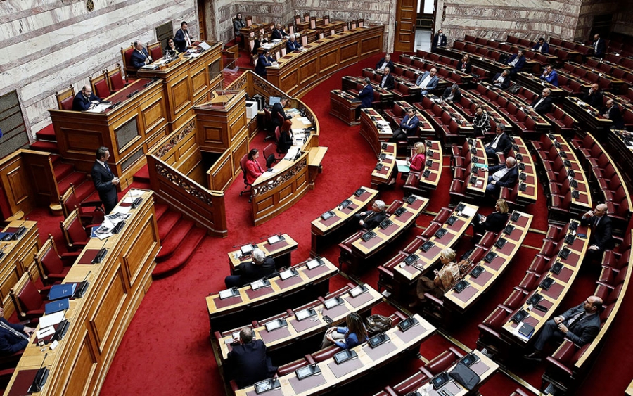 Aντιπολίτευση: Ο ανασχηματισμός του κ. Μητσοτάκη συνιστά ομολογία της αποτυχίας - Πυρά κατά Πλεύρη