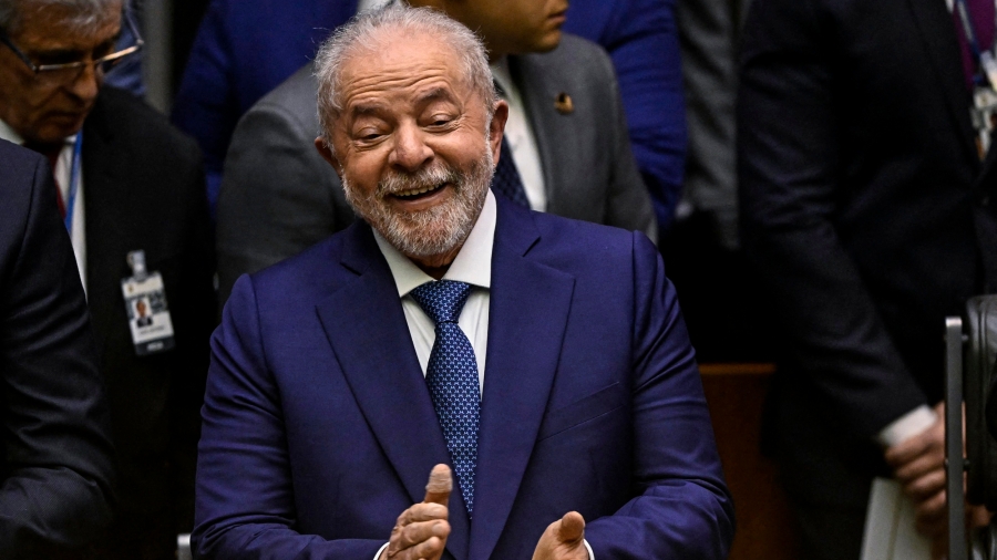 Βραζιλία: Τα πρώτα διατάγματα Lula - Αναστέλλονται οι νέες άδειες για όπλα, προστατεύεται ο Αμαζόνιος